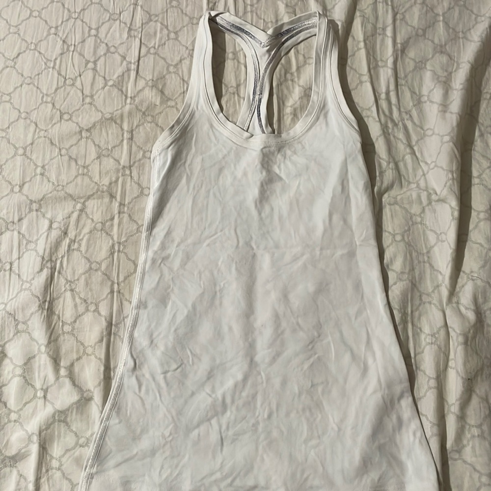 Lululemon tank